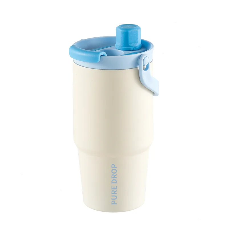 Tasse de voyage isolée