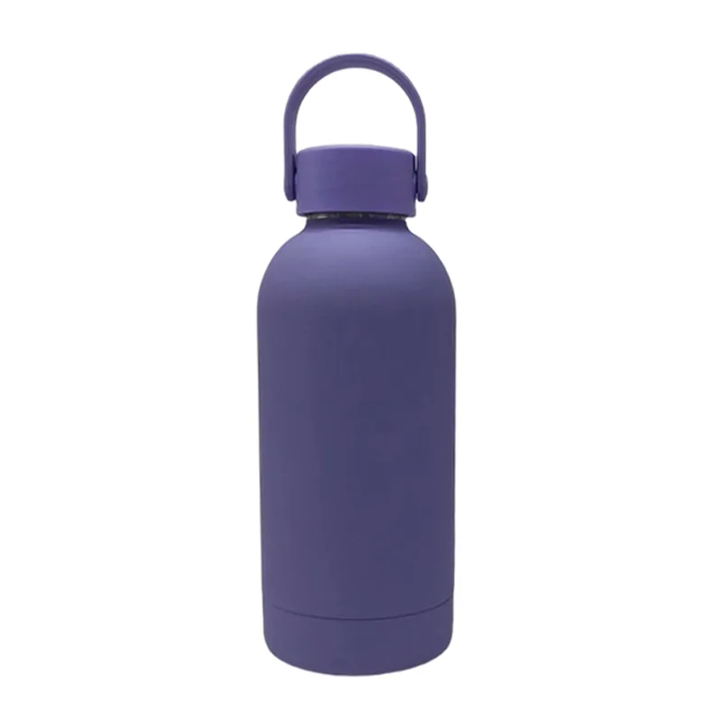 Eau en bouteille inoxydable
